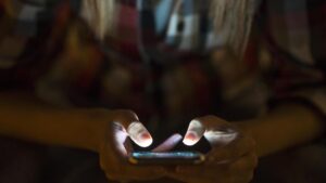 When digital spaces cause distress: social media, self-harm and the need for emotional safety nets